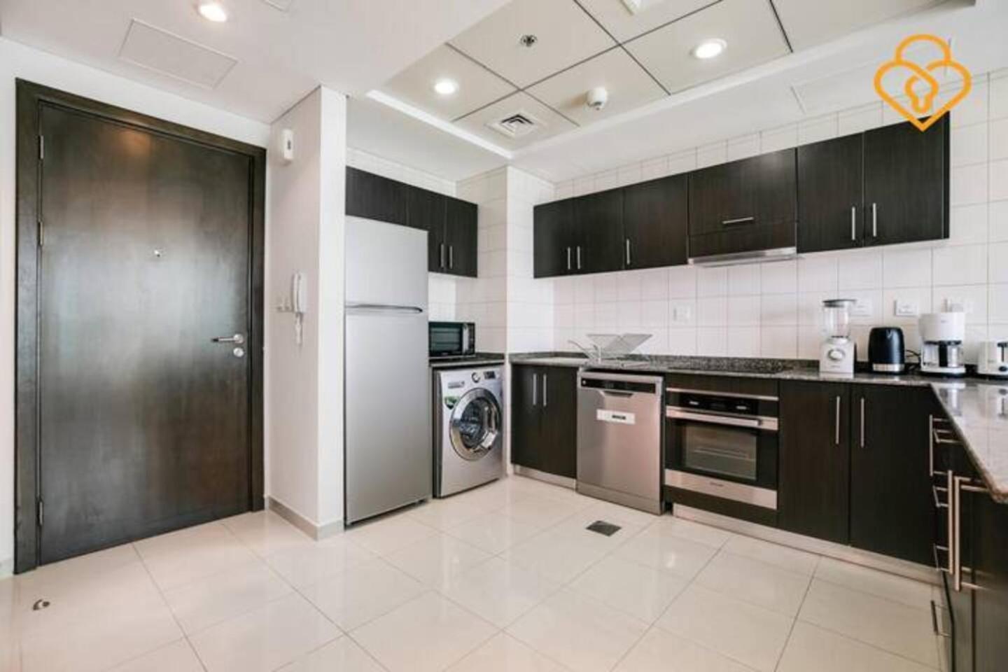 Luxurious 1 Bedroom Apartment In The Dubai Marina! 외부 사진